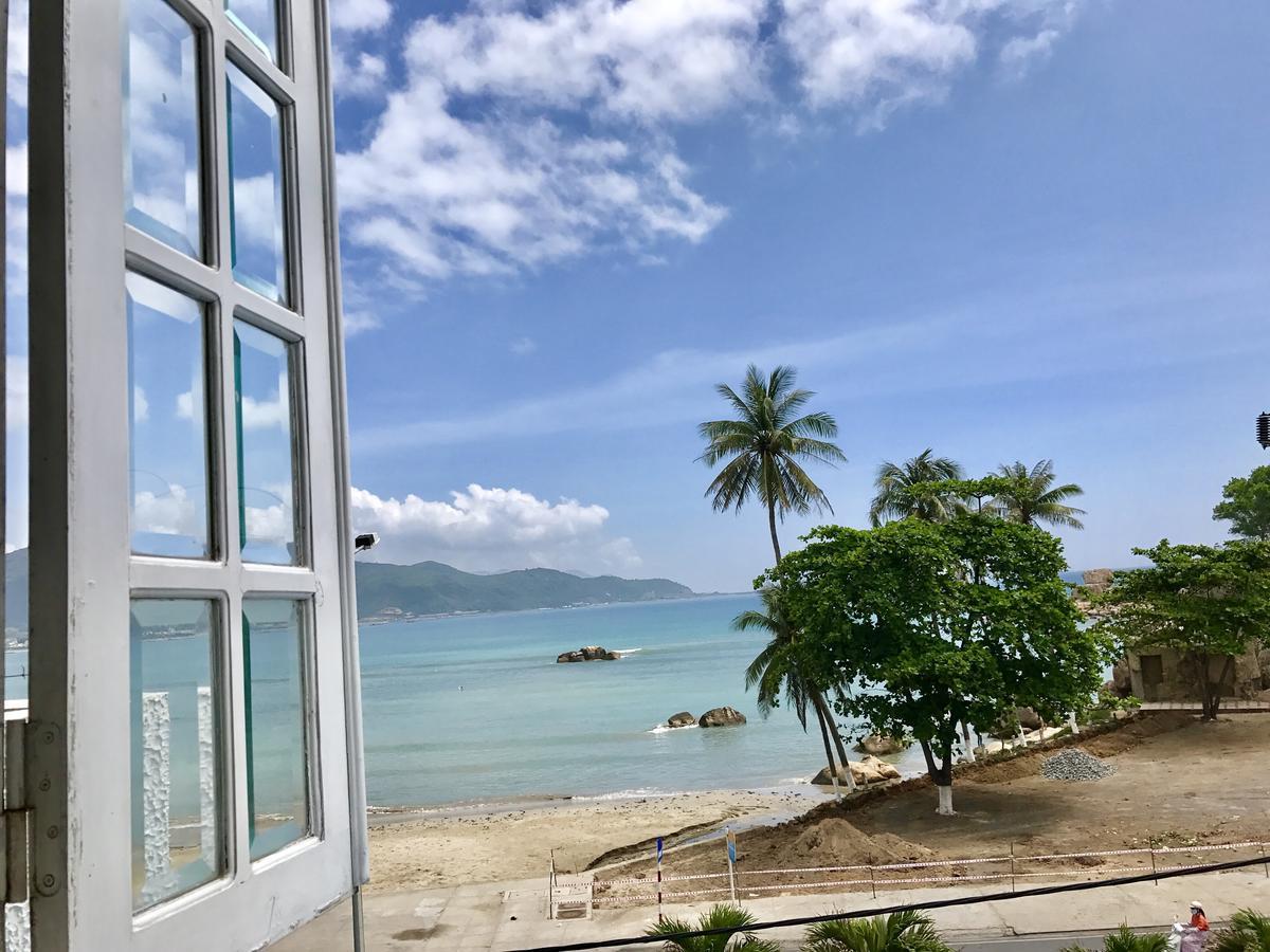 Vivid Seaside Homestay Nha Trang Exterior photo